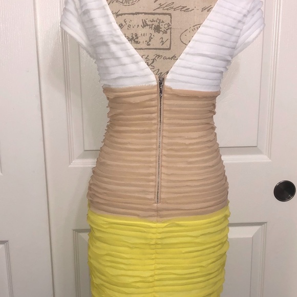 BEBE Peyton Striped Tri-Color DRESS - Picture 4 of 7